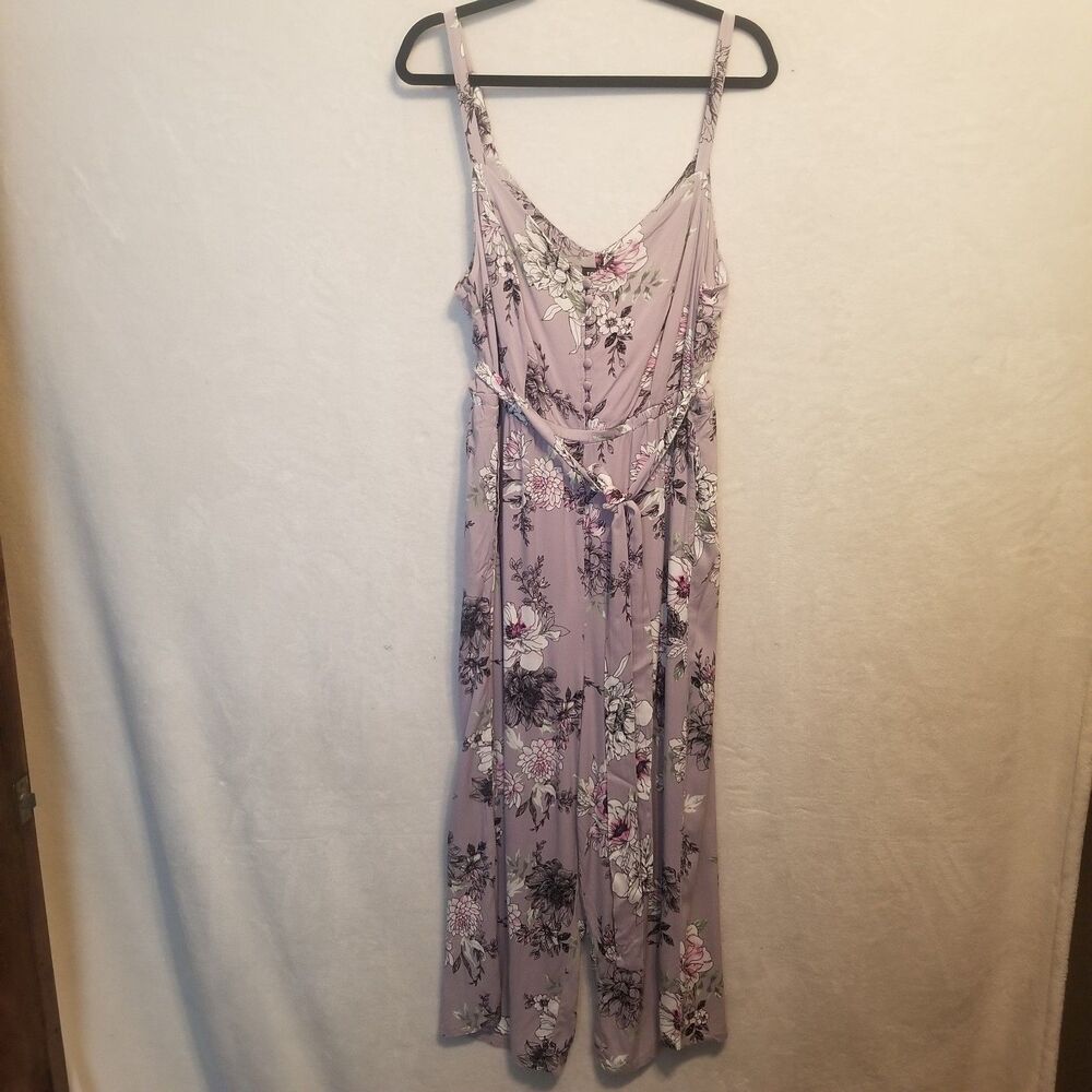 Torrid 1 (1X) Jumpsuit Purple Floral Belted Cropped Wide Leg Cruise Resort Beach